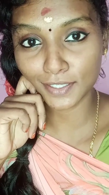muthal mutham #muthal mutham #Hot sexy 💋👙 #romance video🔞 hot #Tamil  Romantic Status #tamilgirl video sweet_barfi - ShareChat - Funny, Romantic,  Videos, Shayari, Quotes