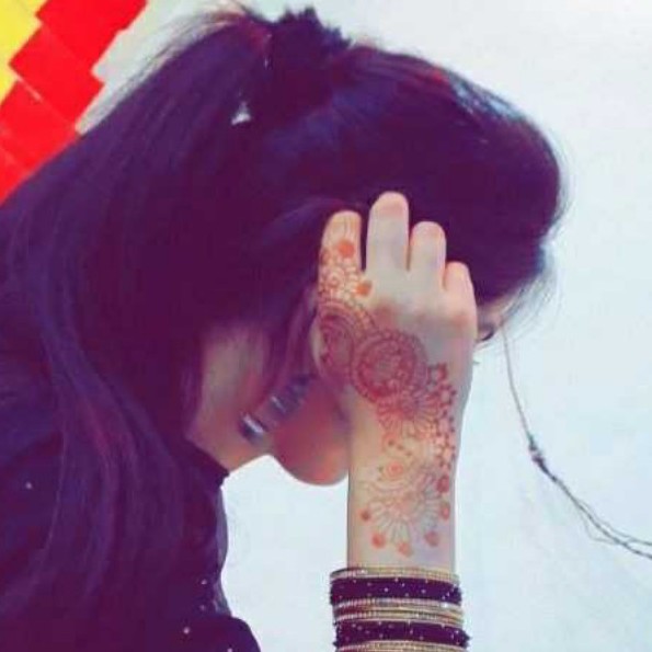 mehndi wale hath tere .... • ShareChat Photos and Videos