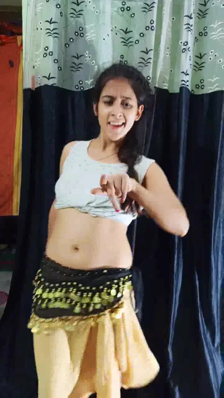 #dance 👇 ##world belly dance day #hot belly dance #📽Bollywood Tadka -  belly dance - Vikesh rajak - ShareChat