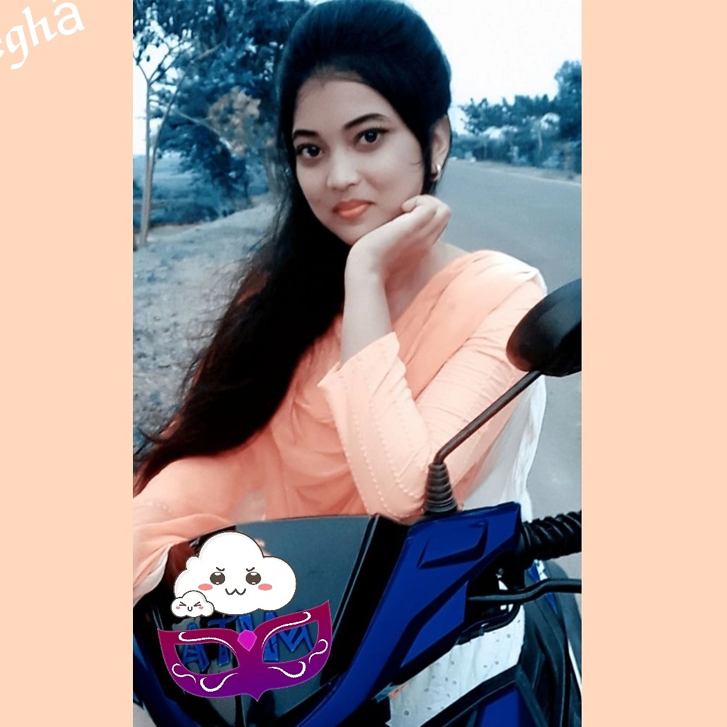 SiMpLe GiRl Images • Madhusmita (@madhusmita3766) on ShareChat