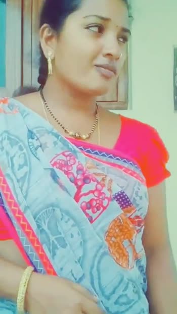 funny aunty #funny aunty #aunty-hot-spicy #nice expression👌 #way of  expression #super expression video Free Movies Online - ShareChat - Funny,  Romantic, Videos, Shayari, Quotes