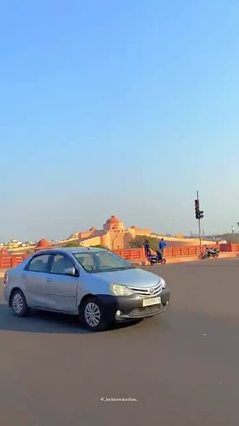 Lucknow #Lucknow #अपना लखनऊ #💞नवाबों की बस्ती लखनऊ💞 #mera Lucknow # video  💖😍 Vivek 😍💖 - ShareChat - Funny, Romantic, Videos, Shayari, Quotes