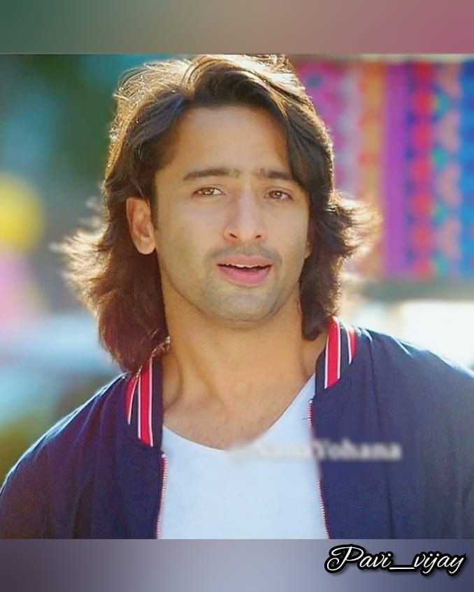Shaheer Sheikh poses for cute PICS with a special friend