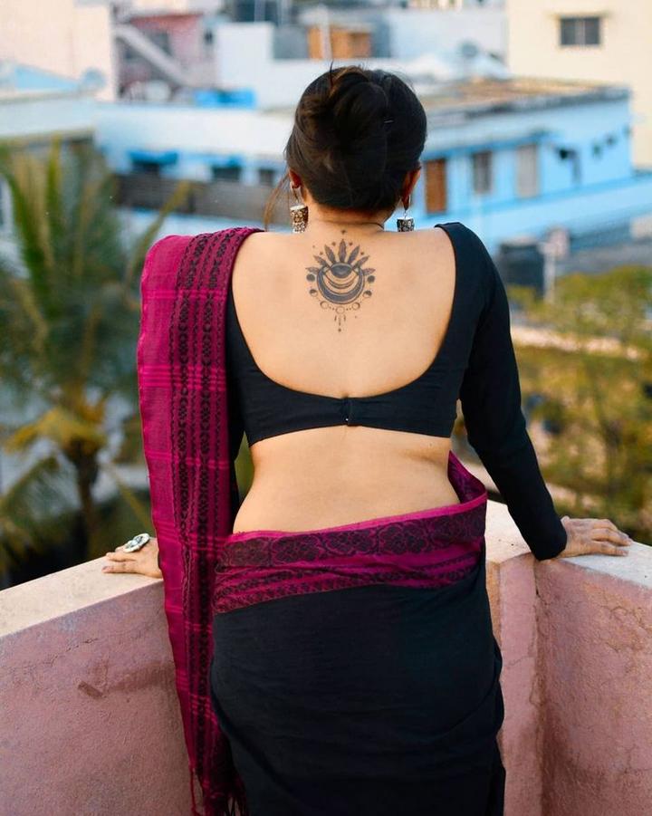👑 @officialtanu.a 👑 —————————— www.sareeseduction.com #saree #sari  #backless #blouse #back #hot #indian #women #girl #lady… | Instagram