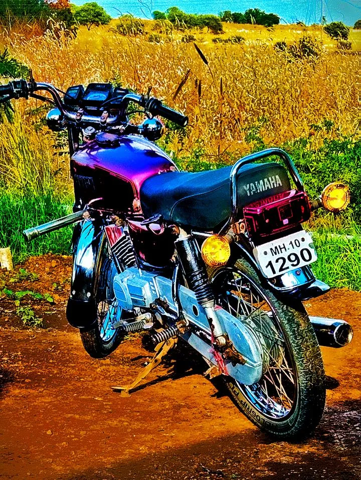 RX100... | Yamaha bikes, Yamaha rx100, Dark wallpaper