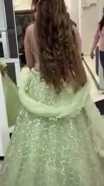 makeup party makeup #makeup #curly hair #hair style girls video BBe stylish  professional beauty salon And Academy - ShareChat - Funny, Romantic,  Videos, Shayari, Quotes