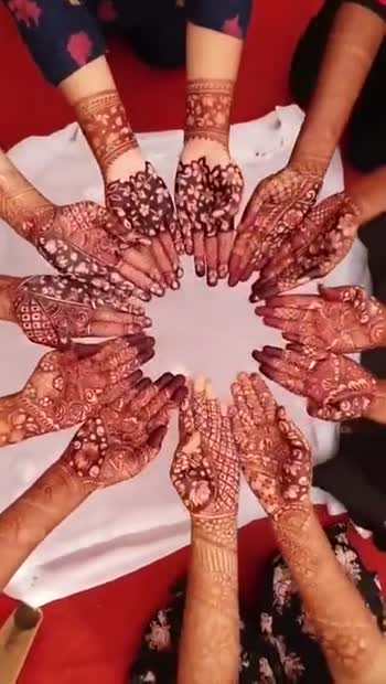mehndi designs for hands #mehndi designs for hands #😊😊mehndi hai rchne  wali😊😊 # Nice song.... video Niraj Riya - ShareChat - Funny, Romantic,  Videos, Shayari, Quotes
