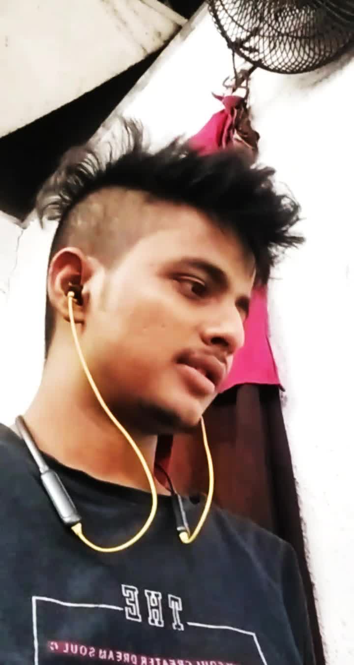 Shivsingh Thakur on Moj