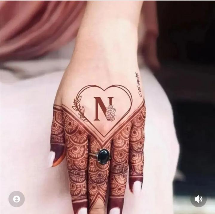Mehndi Designs - #alphabet comment down which letter you... | Facebook