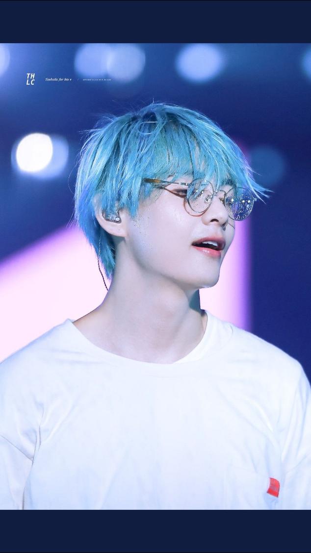Taehyung with blue hair a thread 💙. #taehyung #kimtaehyung #explore  #winterbear #hottaehyung #taehyungquotes #exploremore #btsthreads… |  Instagram