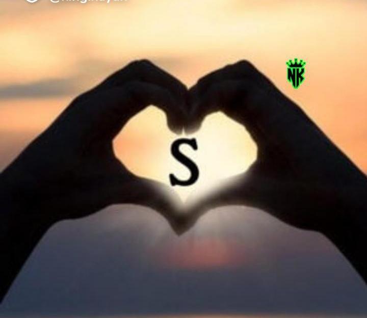 s letter in love wallpapers