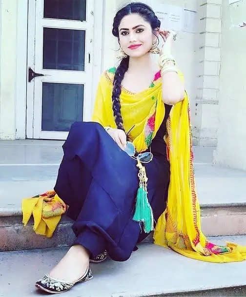 2021 Pure Punjabi Beautiful Girls Selfie HD phone wallpaper | Pxfuel