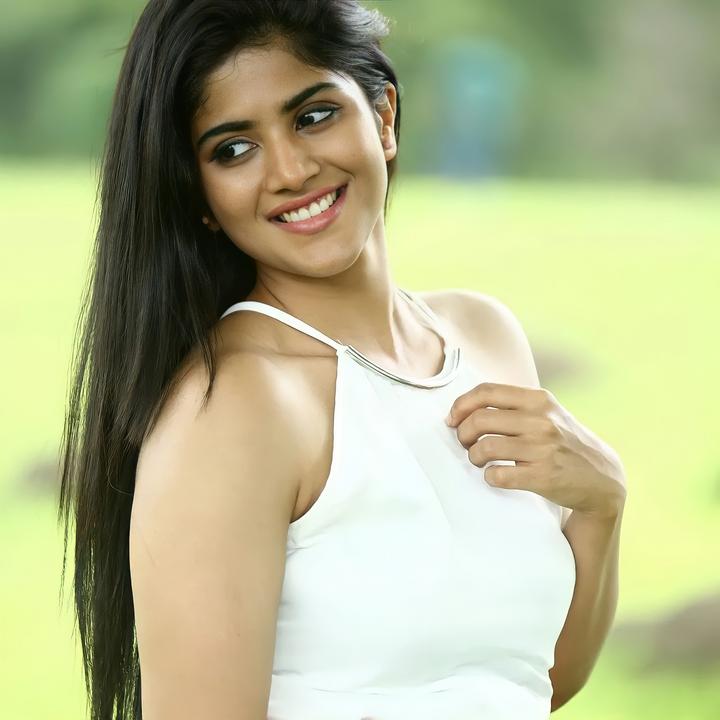 [Image: meghaakash..._f201b10_1655712265257_sc_c...rsd_75.jpg]