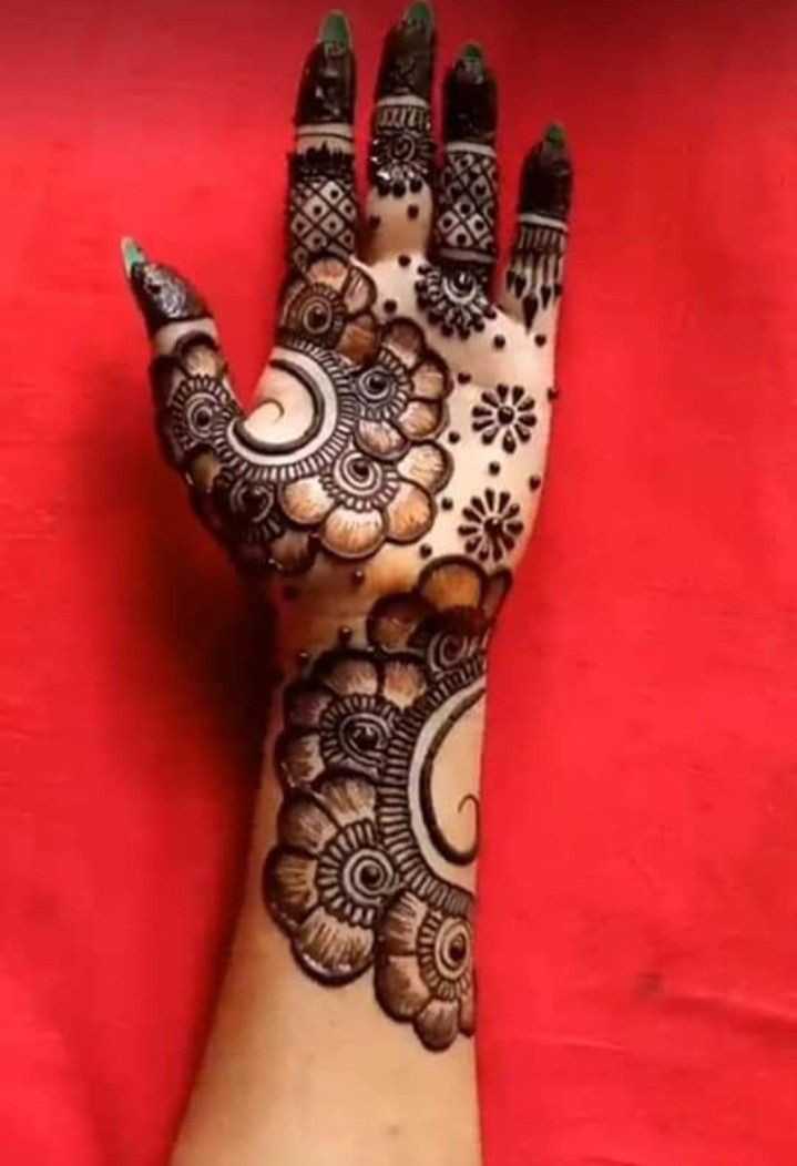 How TO Make latest Stylish Bridal Mehndi Designs For Hands-Mehndi Mandala  by Jyoti Sachdeva. - YouTube