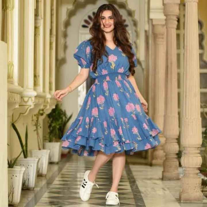 Simple cotton frocks designs clearance for ladies